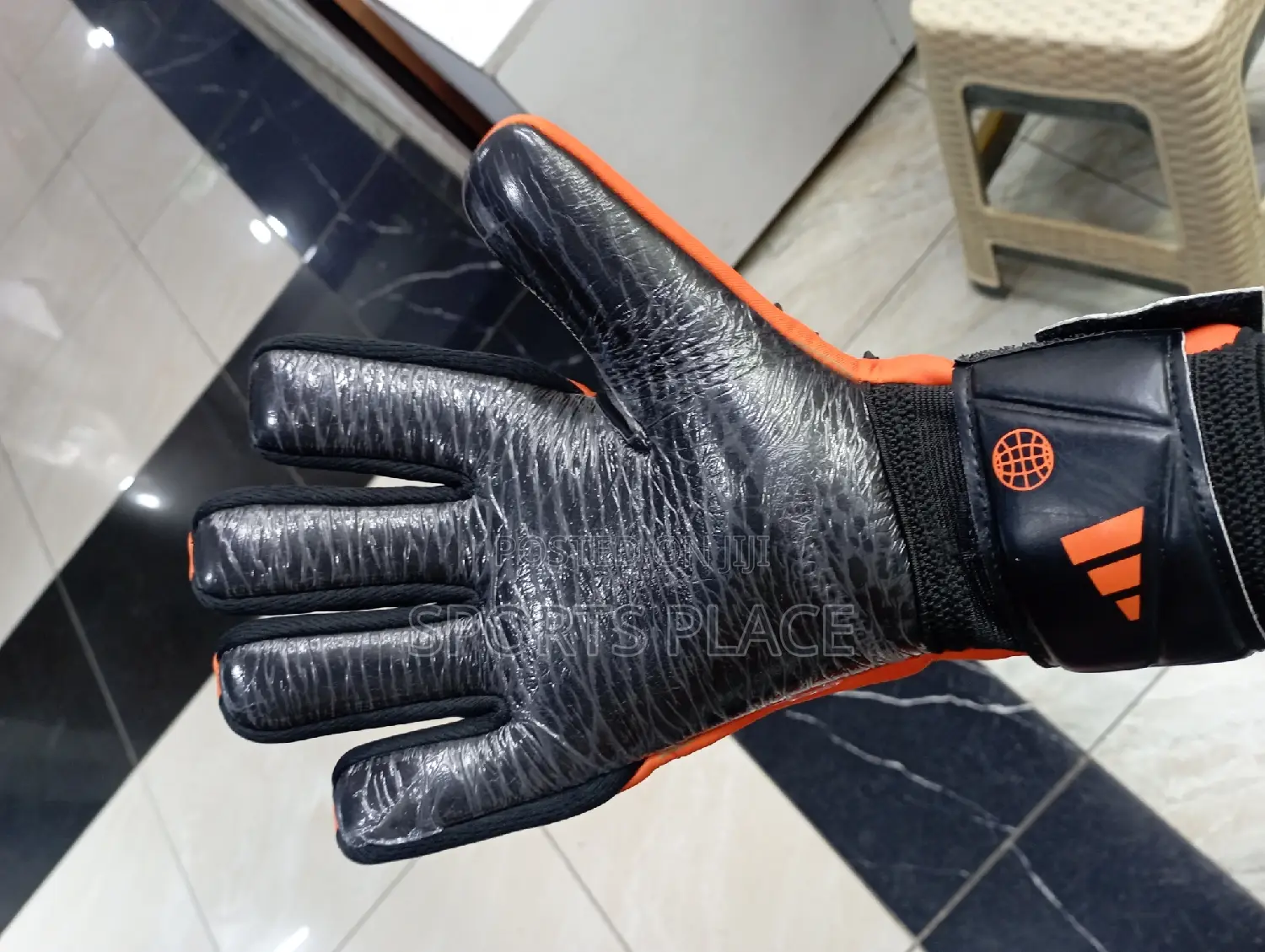 Predator Goalkeeper Gloves
