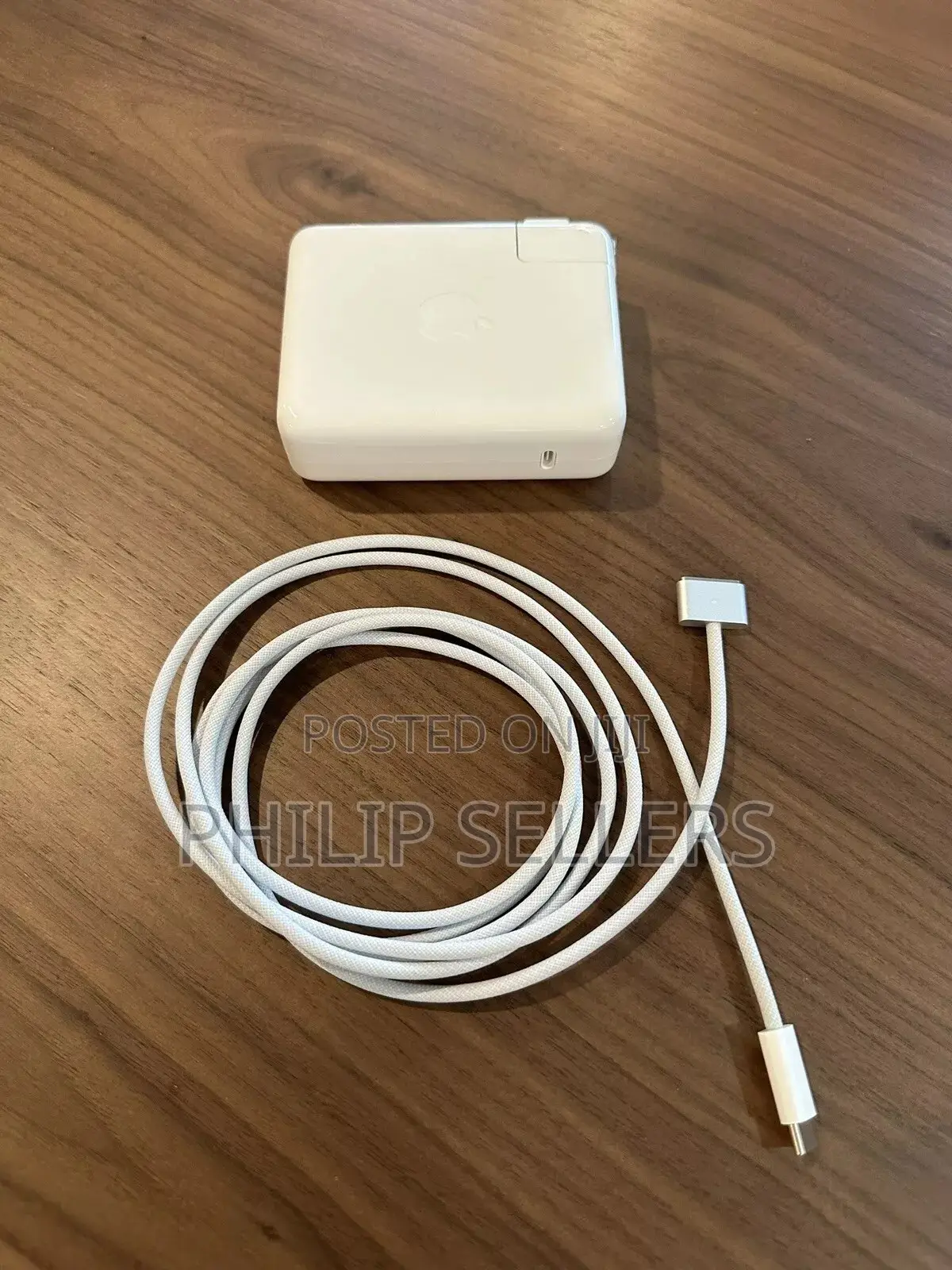 Brand 140W USB-C Power Adapter Macbook 13'' 16'' M1 M2 A2452