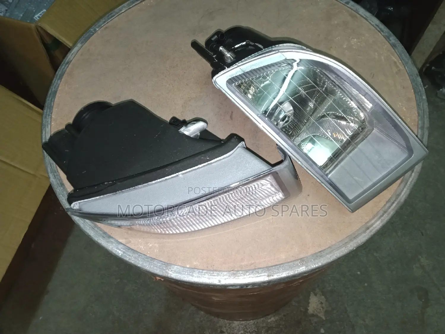 Toyota Landcruiser Prado J120 Fog Lights