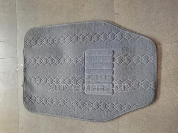 Woolen 5 Piece Car Floor Mats Grey - main view