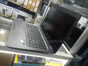 Laptop HP ZBook 17 G6 16GB Intel Core I7 SSD 512GB