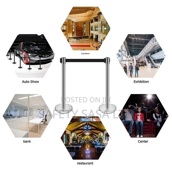 Stainless Steel Crowd Control Stanchions With 2m Retractable - thumbnail 7