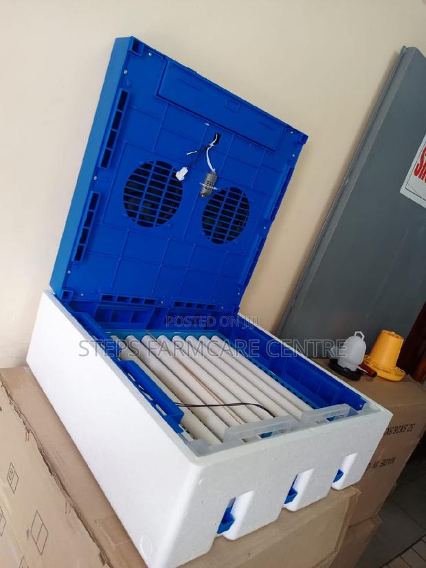 Fully Automatic,64 Eggs Capacity Incubator - thumbnail 4
