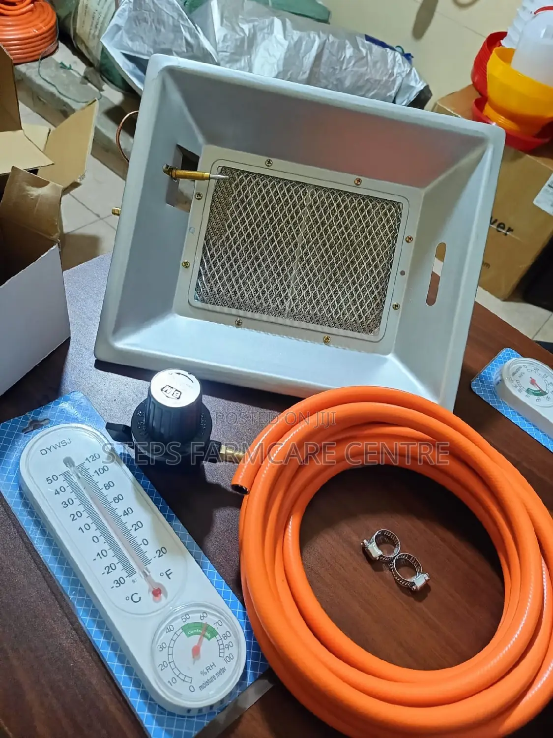 1,000 Chicks Gas Brooder Package