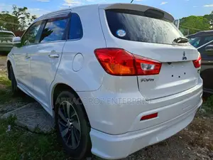 Mitsubishi RVR 2017 White