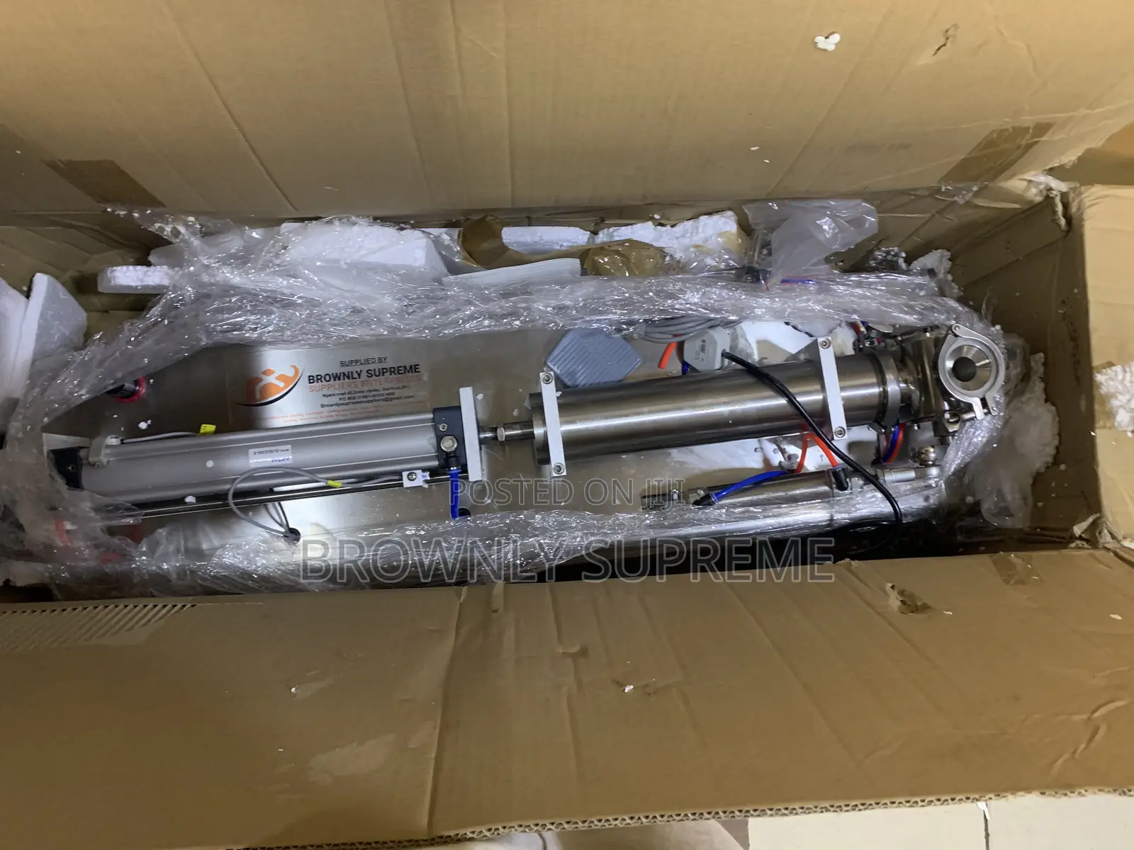 New Pneumatic Liquid Filling Machine