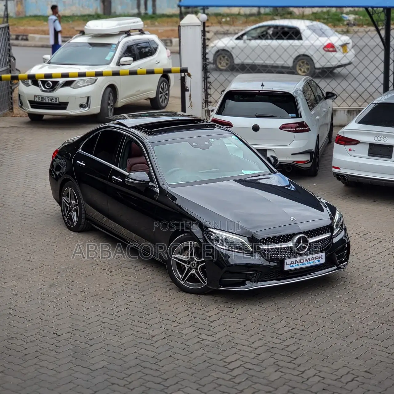 Mercedes-Benz C200 2018 Black