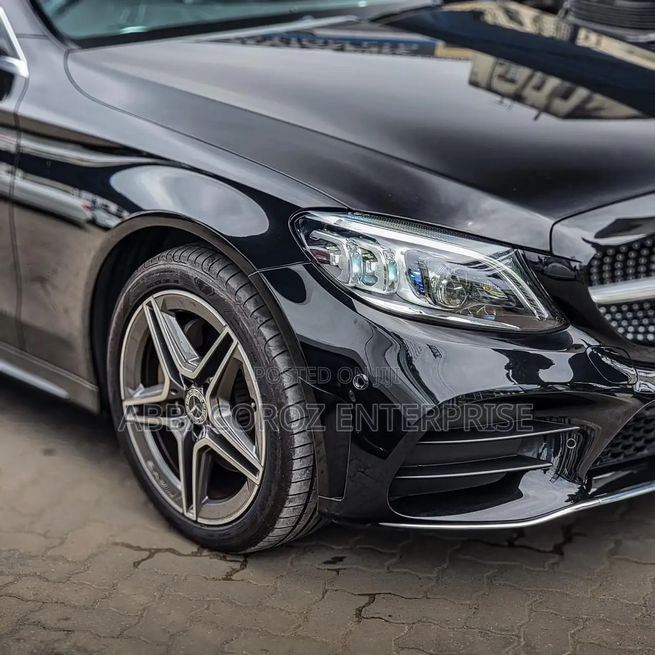Mercedes-Benz C200 2018 Black