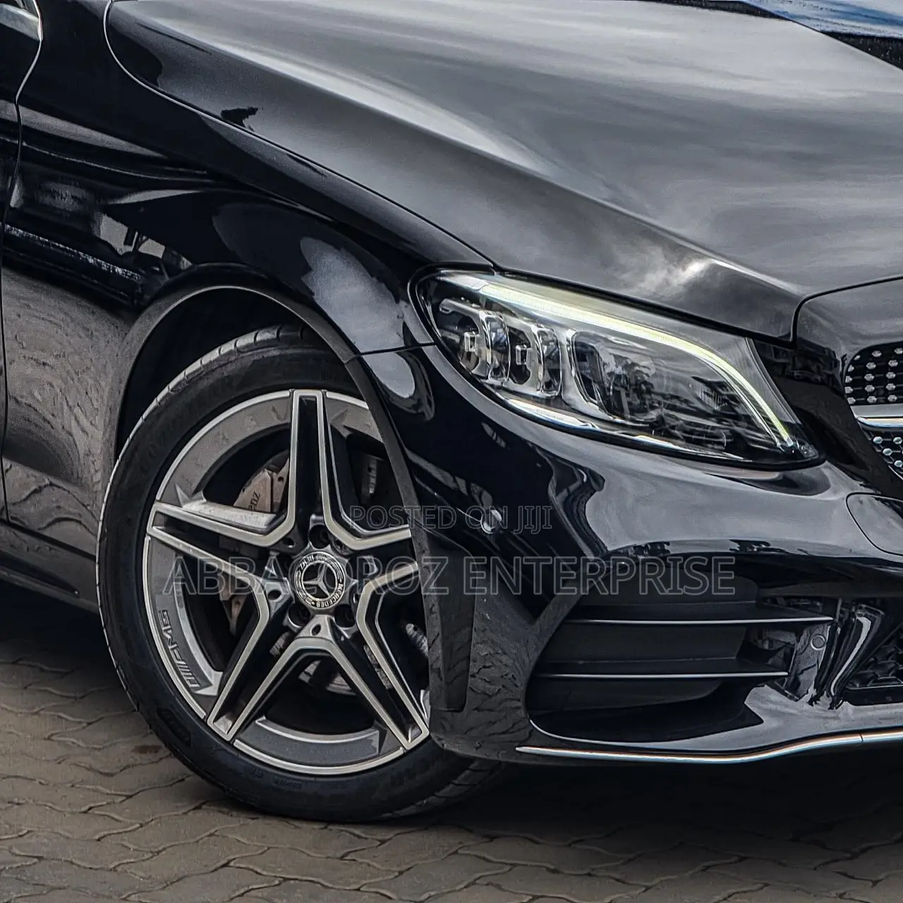 Mercedes-Benz C200 2018 Black