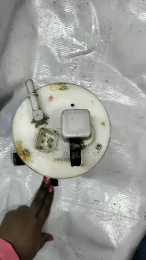 Mitsubishi Colt Fuel Pump