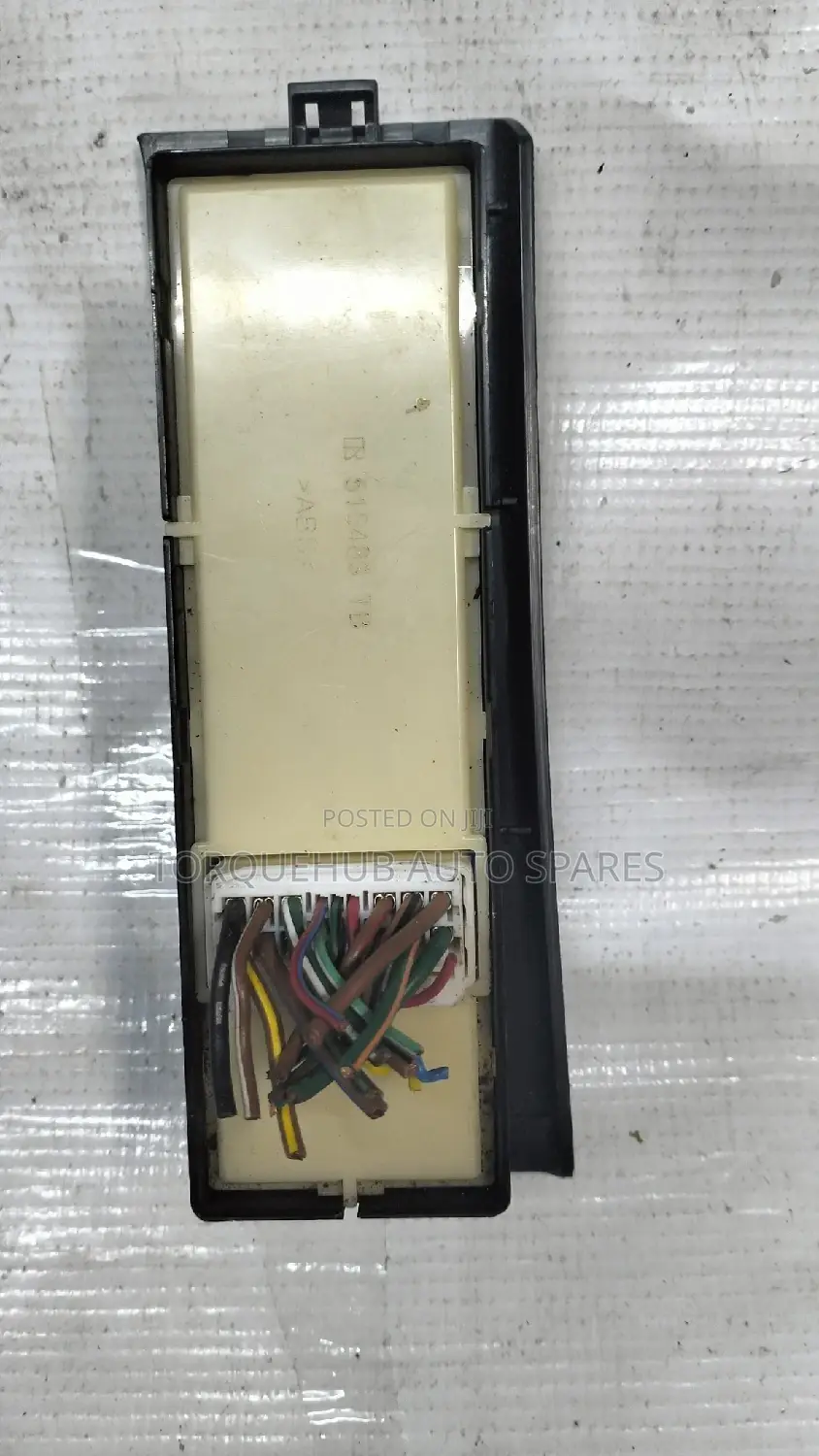 Isuzu D-Max 2012 Main Door Switch