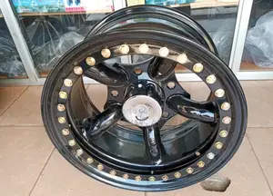 Landrover Defender,110 Banana Rims Size 16 Set