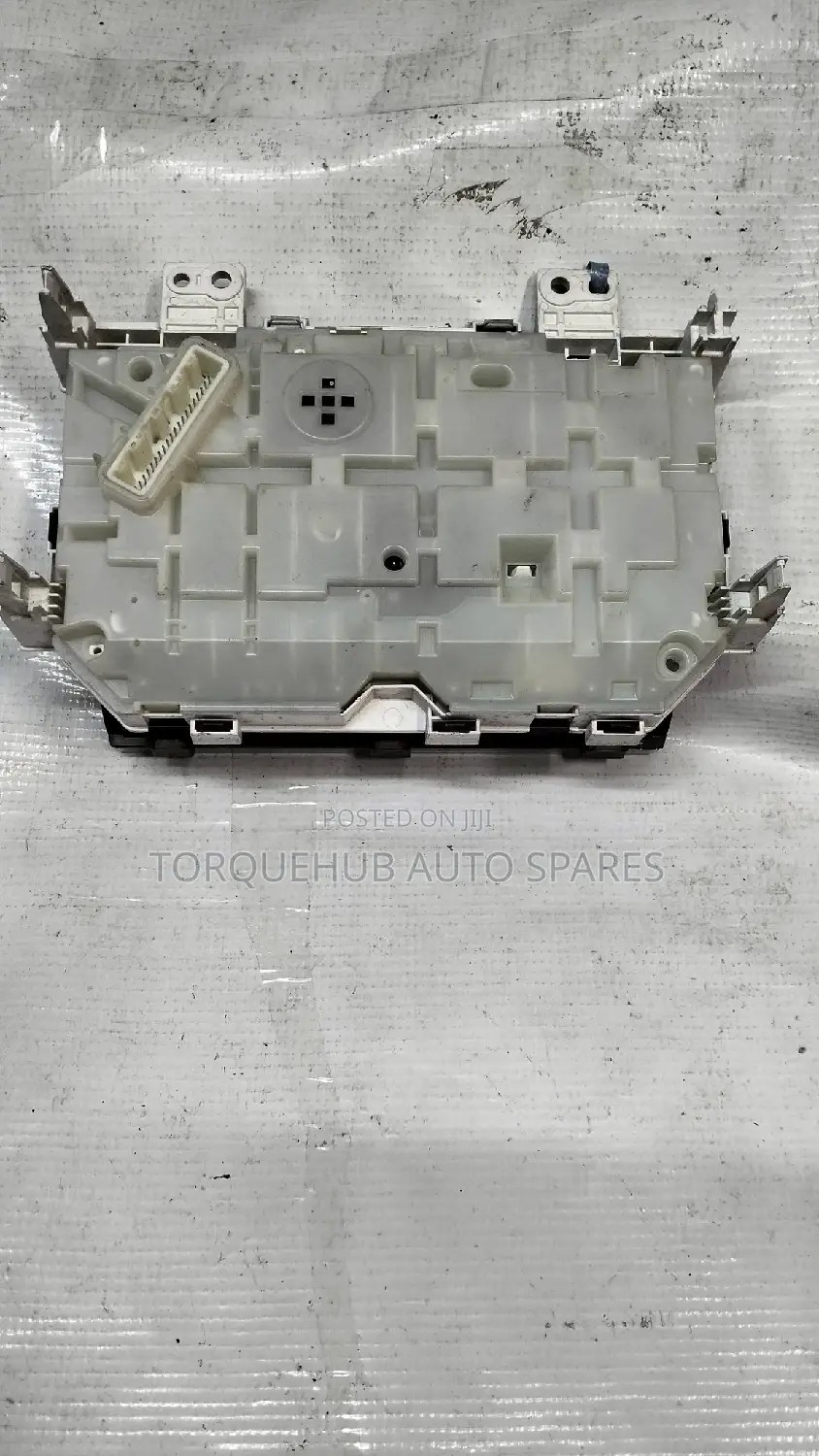 Toyota Passo 2012 Speedometer/ Clock