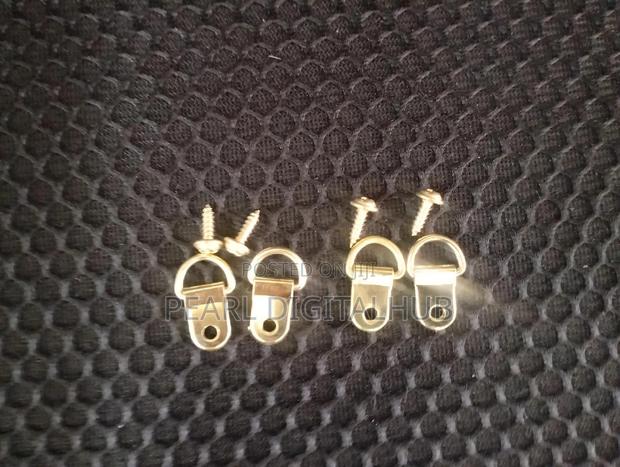 Screw and Hooks for Frame Hugging