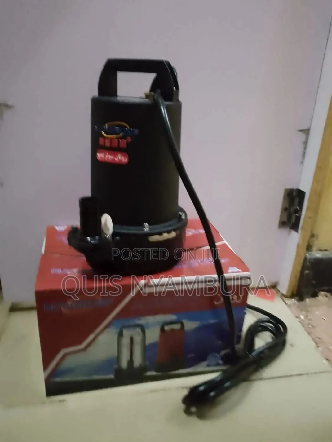 12v Solar/Dc Submersible Water Pump.