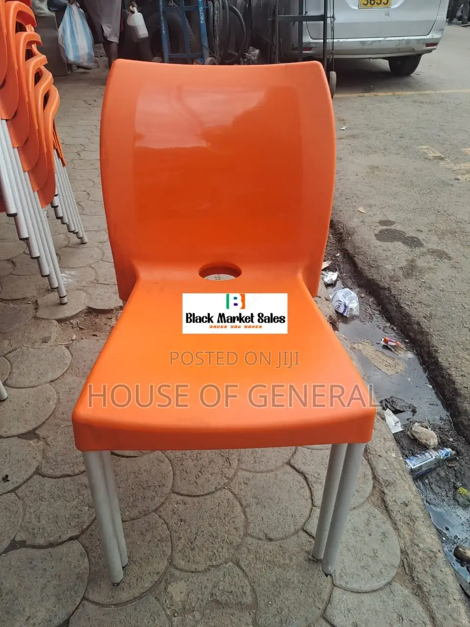 Good Quality Plastic Chairs With Metal Tubing