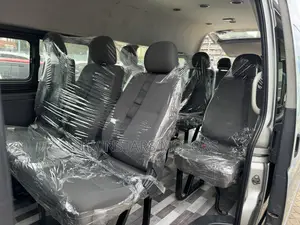 Toyota Grand HiAce 2017 Silver