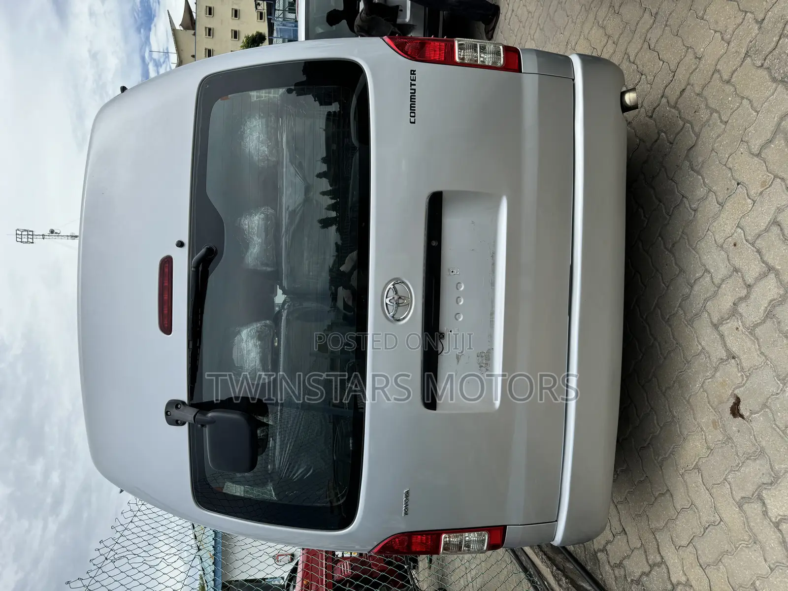 Toyota Grand HiAce 2017 Silver