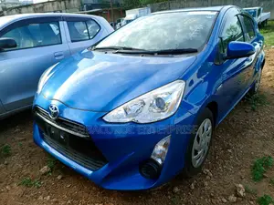 Toyota Aqua 2016 Blue