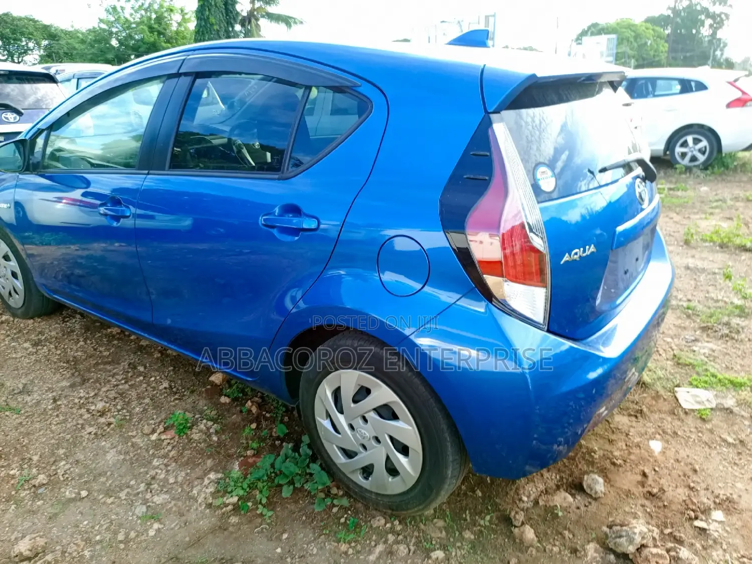 Toyota Aqua 2016 Blue