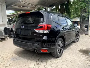Subaru Forester 2018 Black