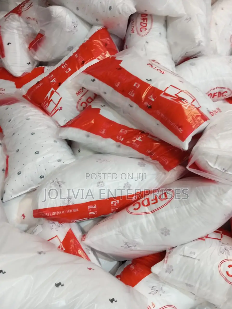Compressed Fibre Bed Pillows 1000gms