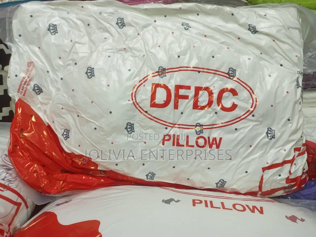 Compressed Fibre Bed Pillows 750gms
