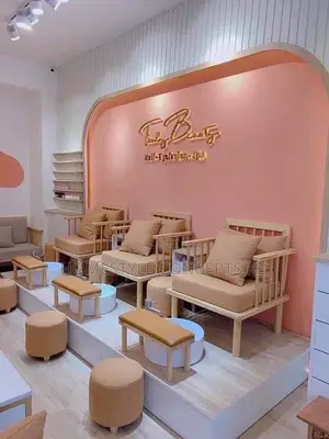 Vanity Nail Spa Beauty Salon Interiors