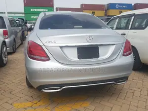 Mercedes-Benz C200 2016 Silver