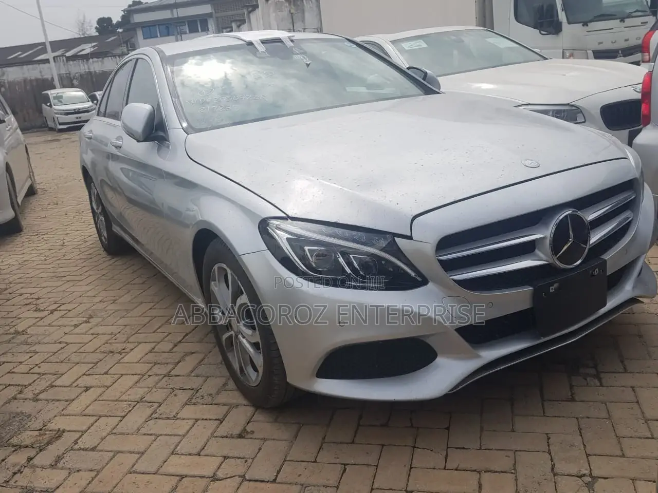 Mercedes-Benz C200 2016 Silver