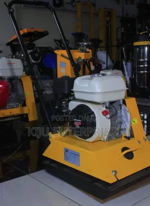Plate Compactor Petrol Powered Honda Engine