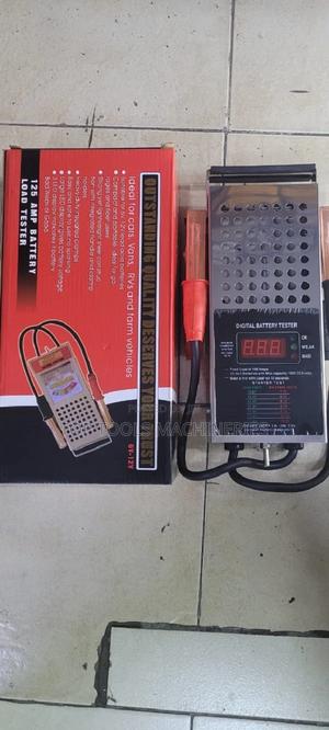 Digital Battery Tester - thumbnail 2