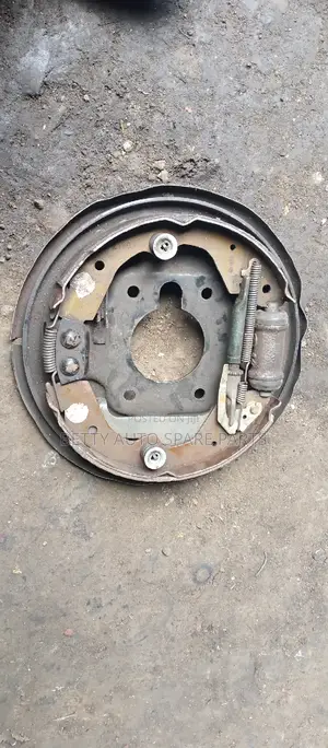 Nissan Wingroad Y11 Backplate
