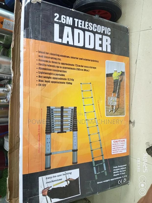 2.6m /8.5ft Telescopic Ladder