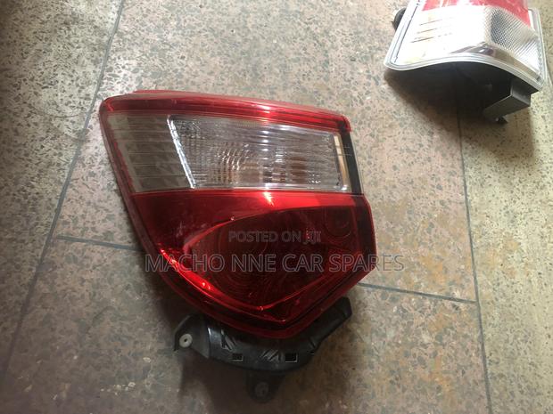 Toyota Vitz 2018 Backlight - thumbnail 3