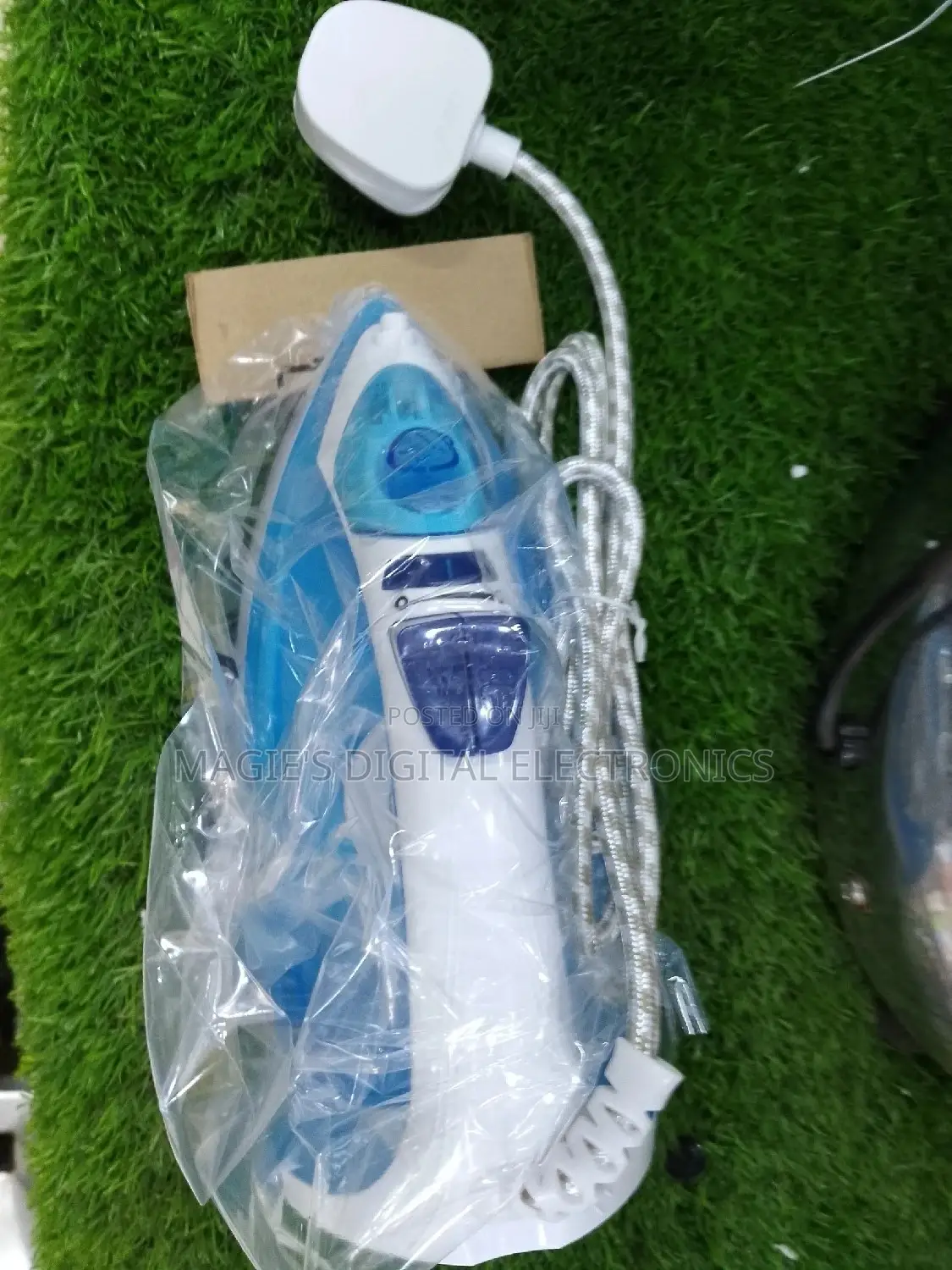 Premier Steam Iron