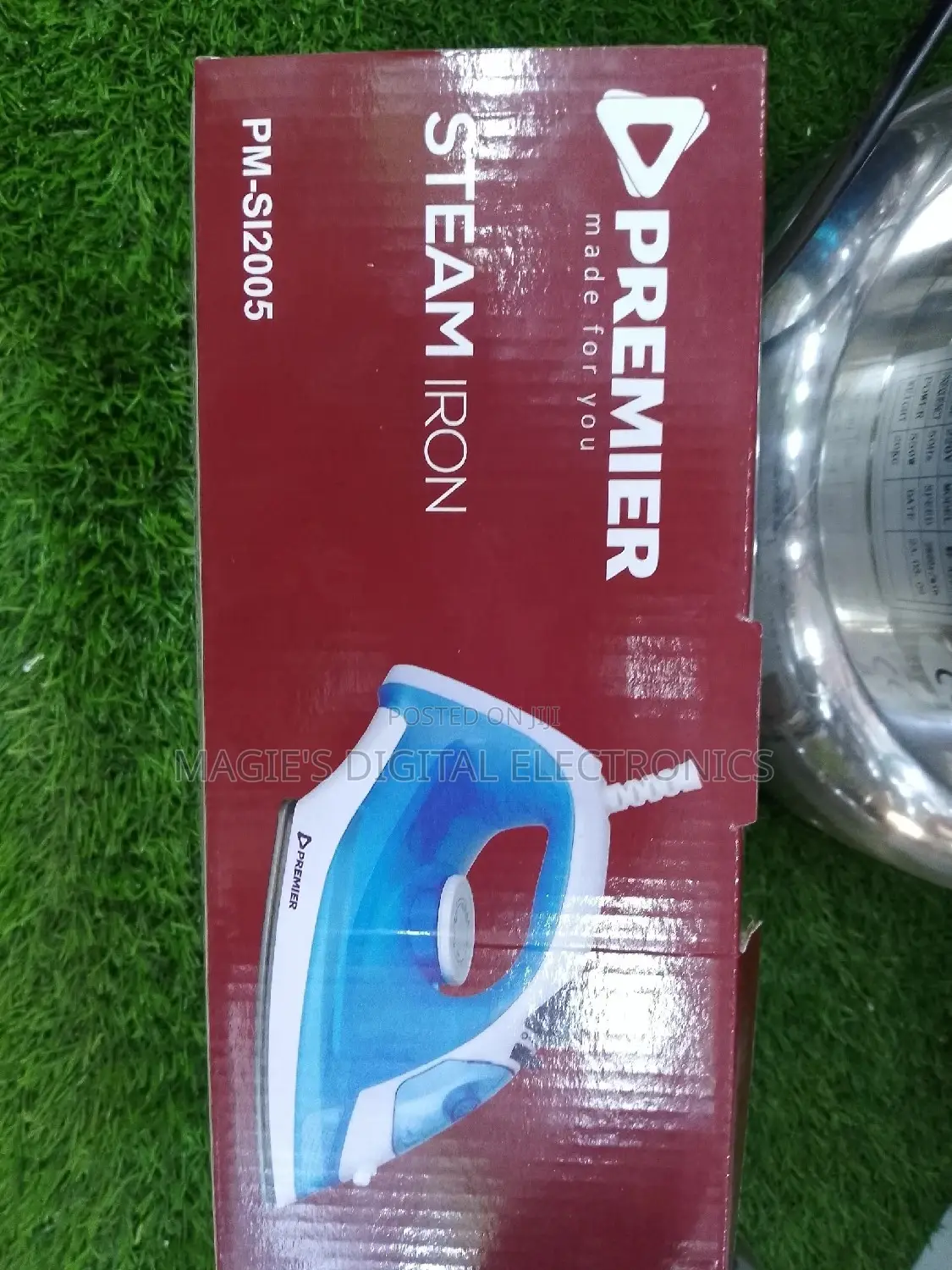 Premier Steam Iron