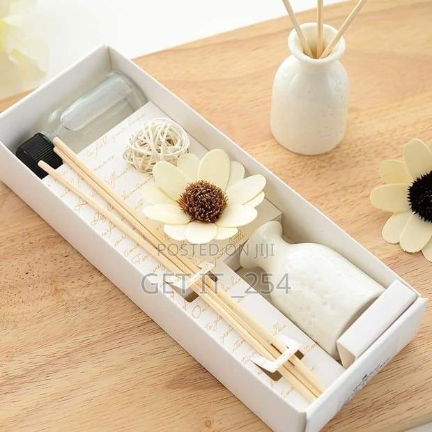 *Aroma Ceramic Reed Diffuser - thumbnail 2