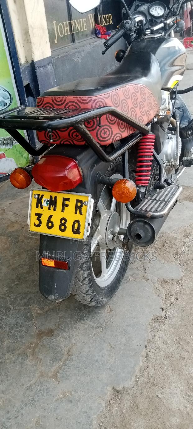 TVS HLX Plus ES 2024 Red - thumbnail 3