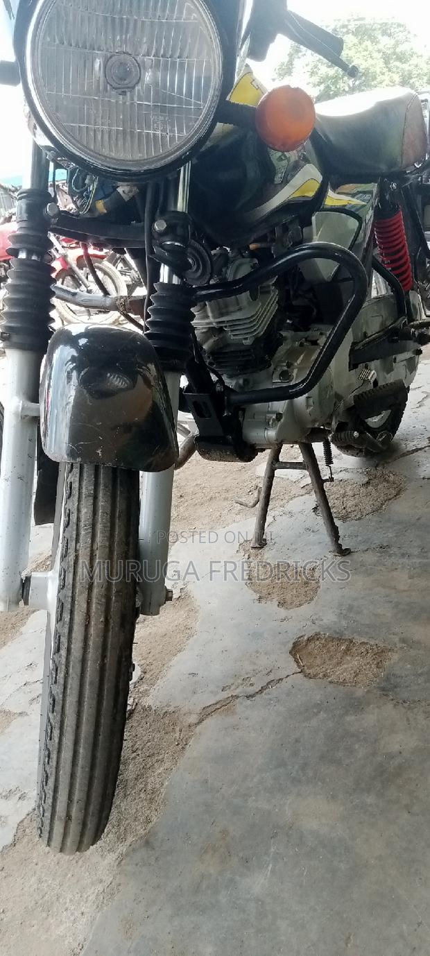 TVS HLX Plus ES 2024 Red - thumbnail 7