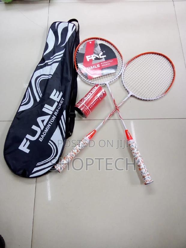A Pair of Badminton Rackets With 2 Shuttlecocks - thumbnail 2
