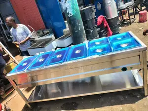 Food Display With an Undershelf