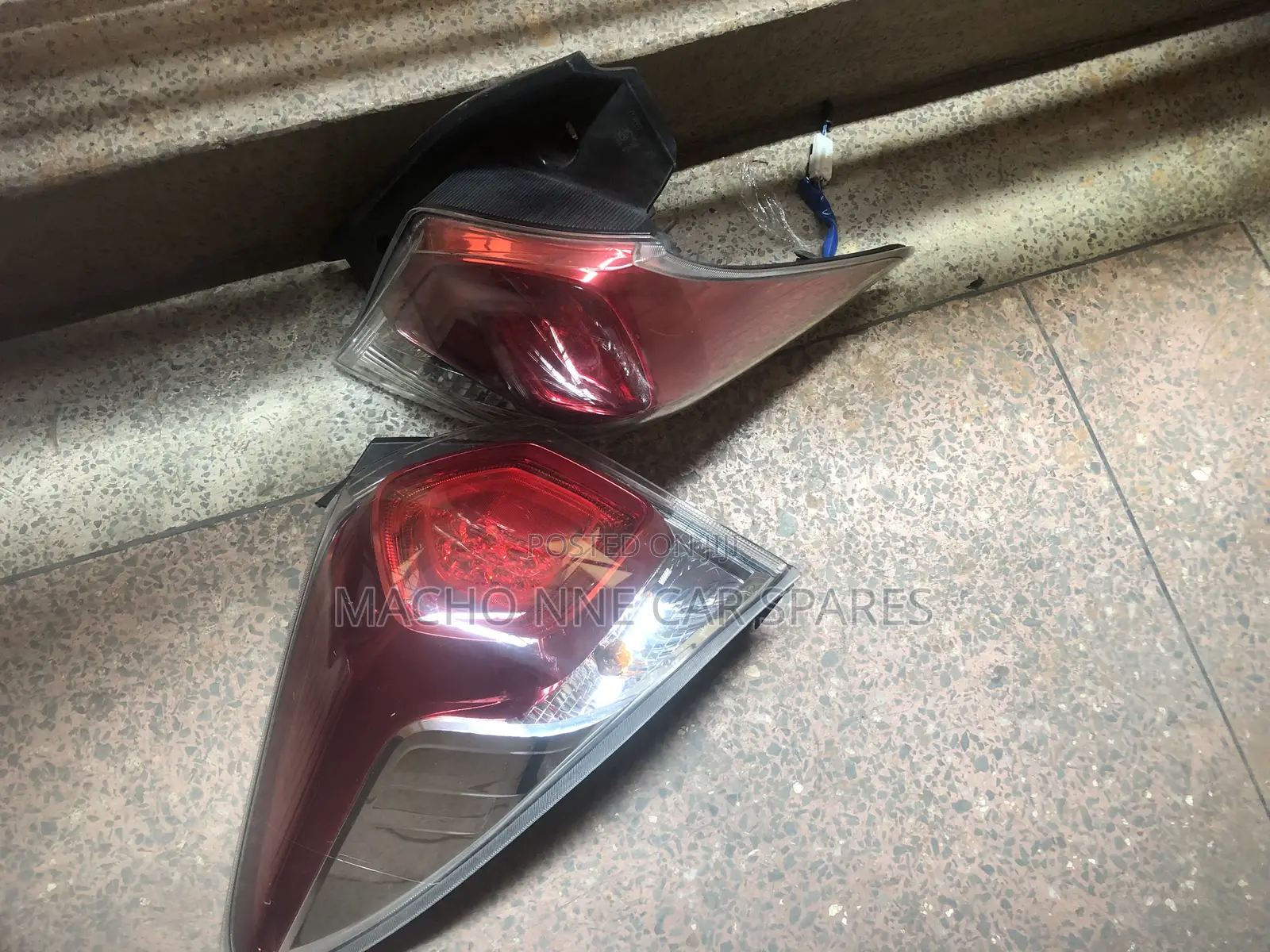 Toyota Ractis 2015 Taillight