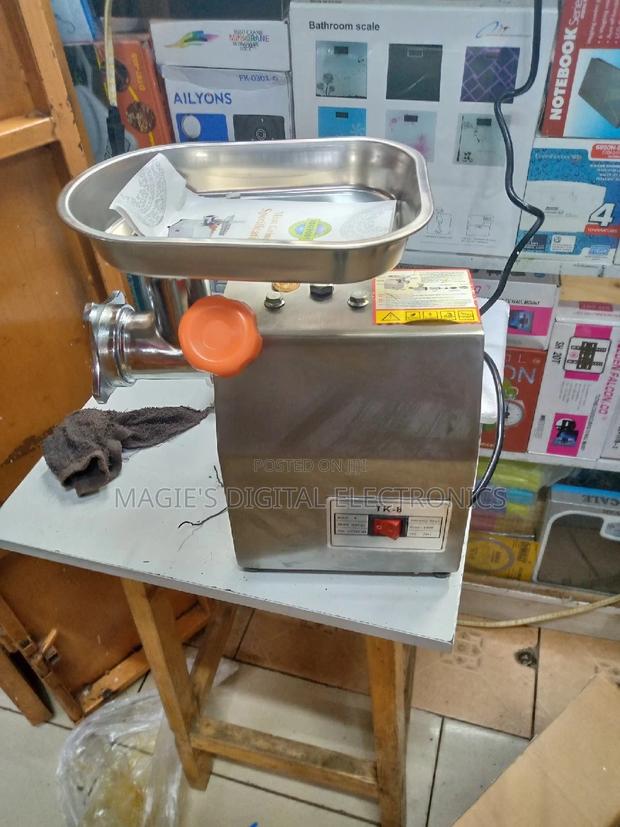 Efficient M8 Meat Mincer - main view