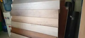 High Quality Interlocking Wood Laminate Flooring