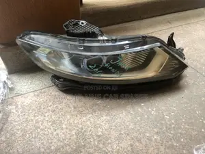 Honda Jade 2016 Headlight