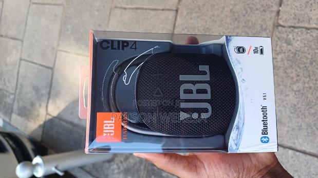 JBL Clip 4 - main view