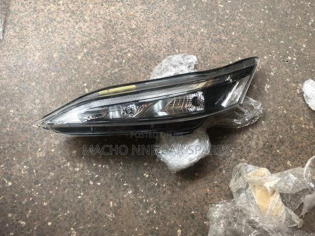 Nissan Serena 2018 Upper Headlight - thumbnail 2