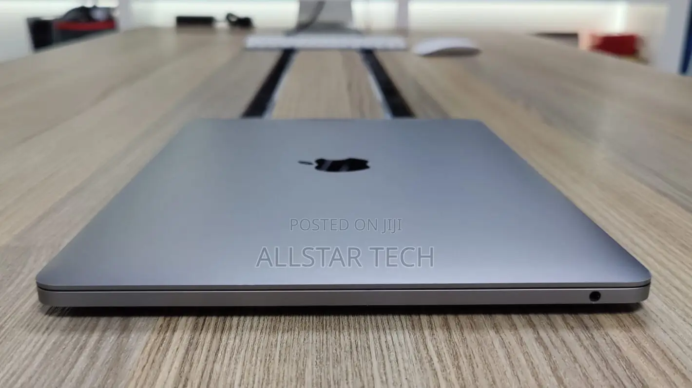 Laptop Apple MacBook Pro 2017 8GB Intel Core I5 SSD 128GB