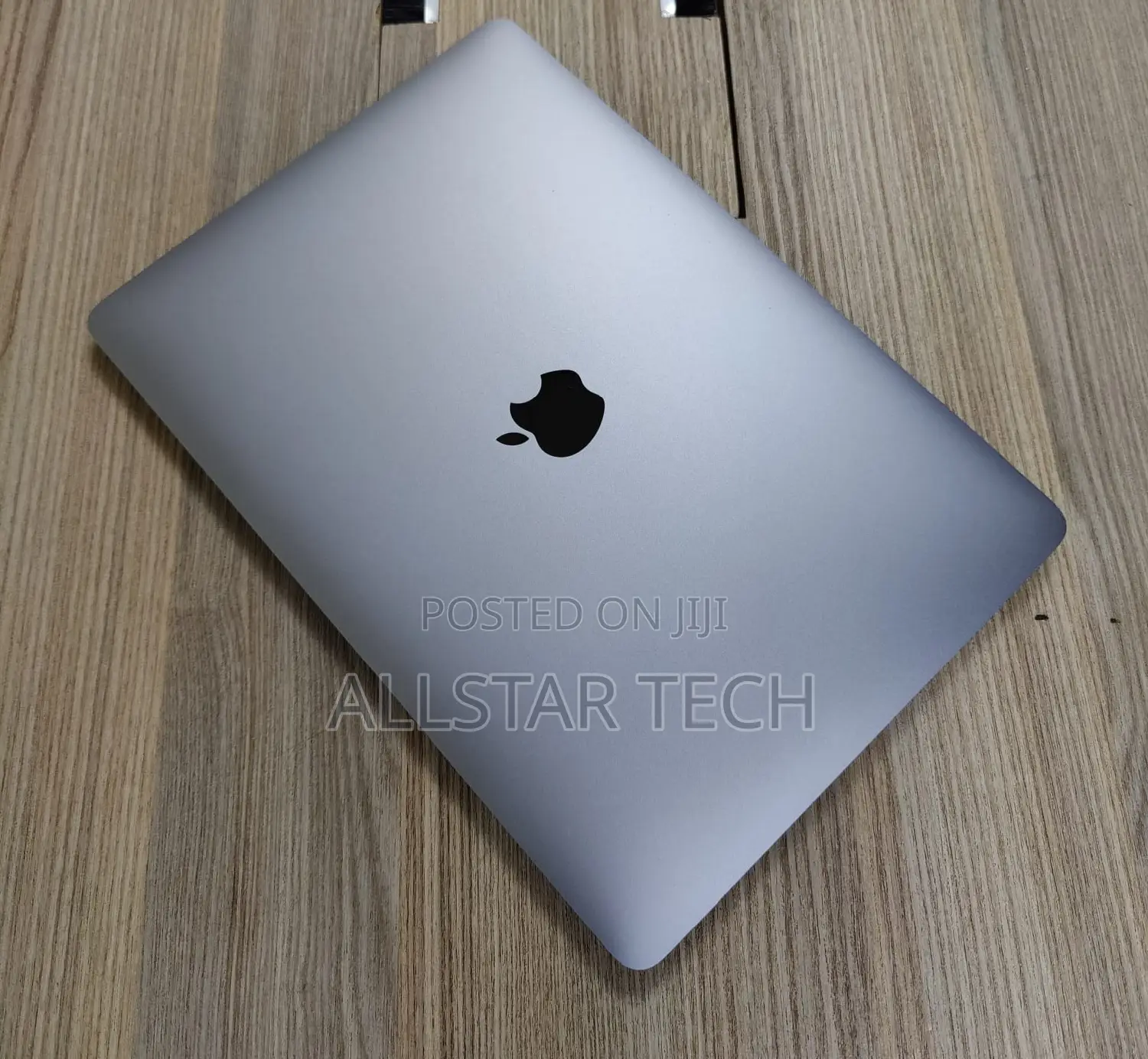 Laptop Apple MacBook Pro 2017 8GB Intel Core I5 SSD 128GB